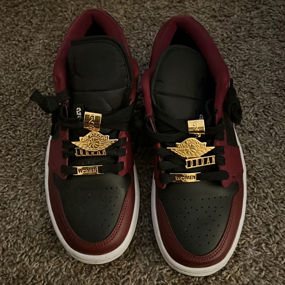 Women’s air Jordan 1 low Se